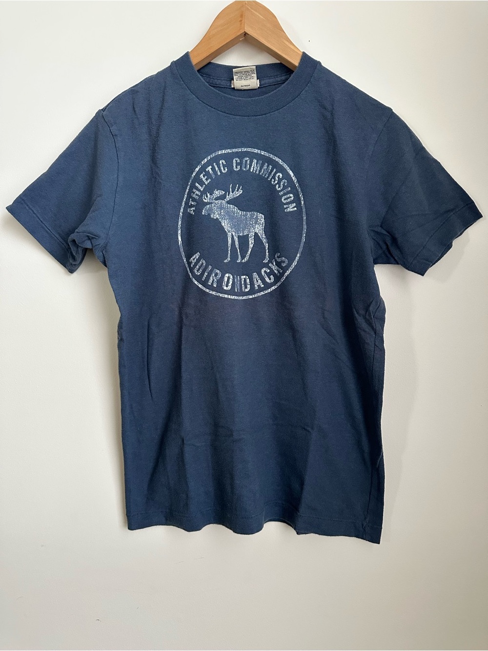 Abercrombie & Fitch Vintage Men’s Graphic Moose Short Sleeve Tee